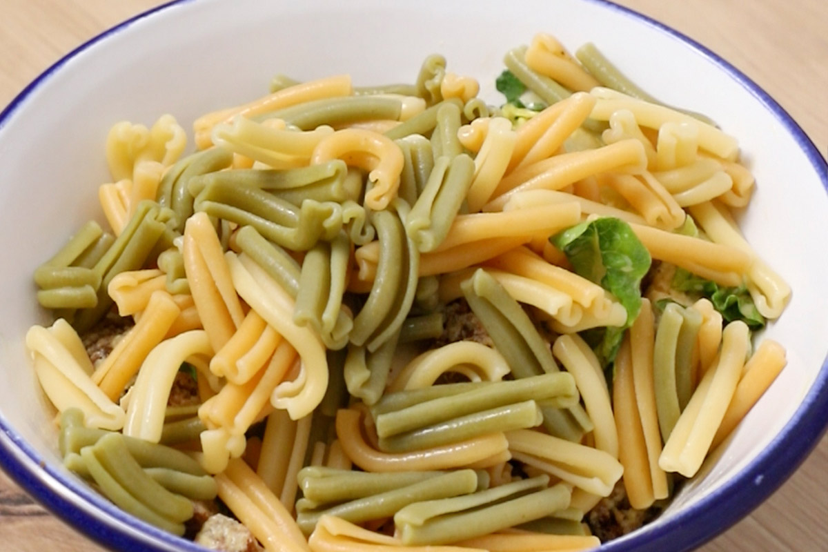 ensalada de pasta tipo césar