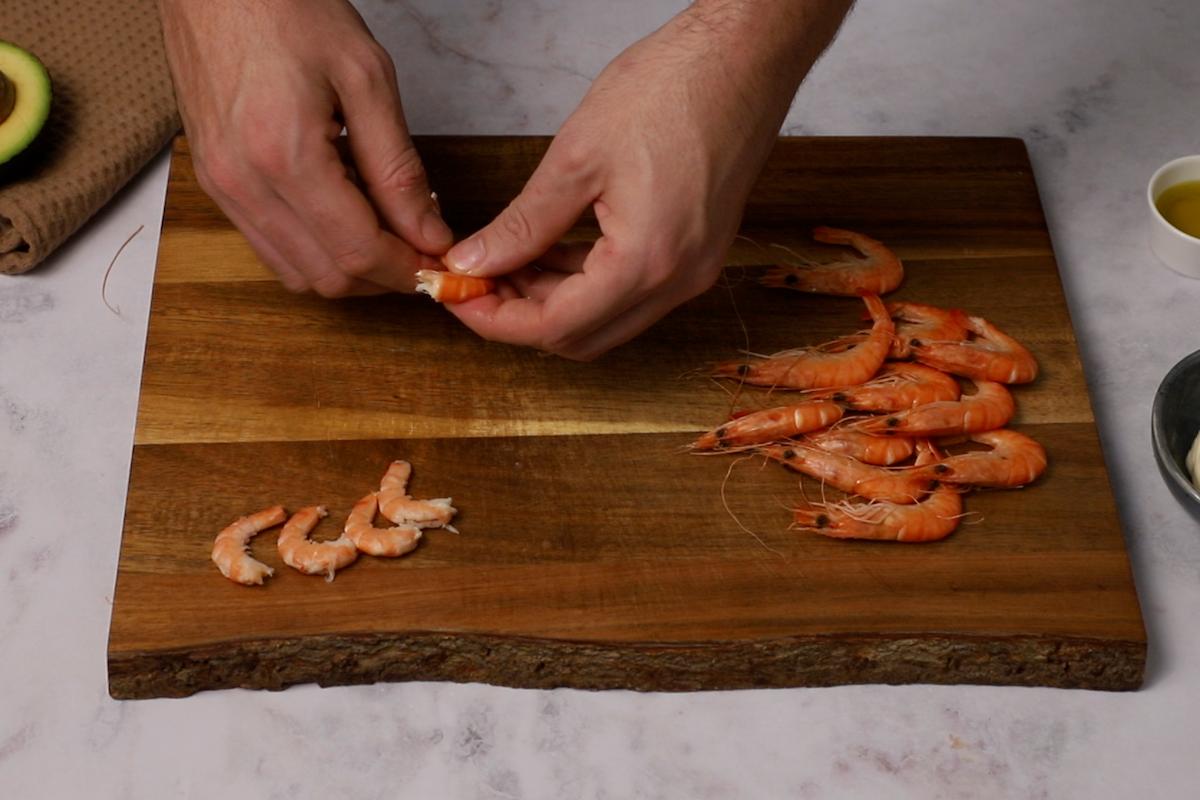 Paso a paso ensalada de pasta con mayonesa gambas