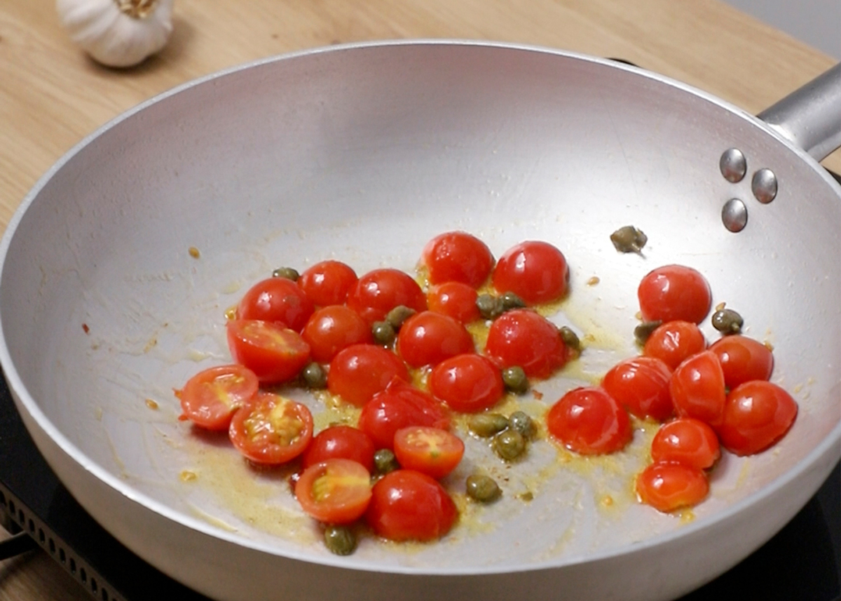 Espaguetis con atún y tomates cherry: una receta rápida y llena de sabor