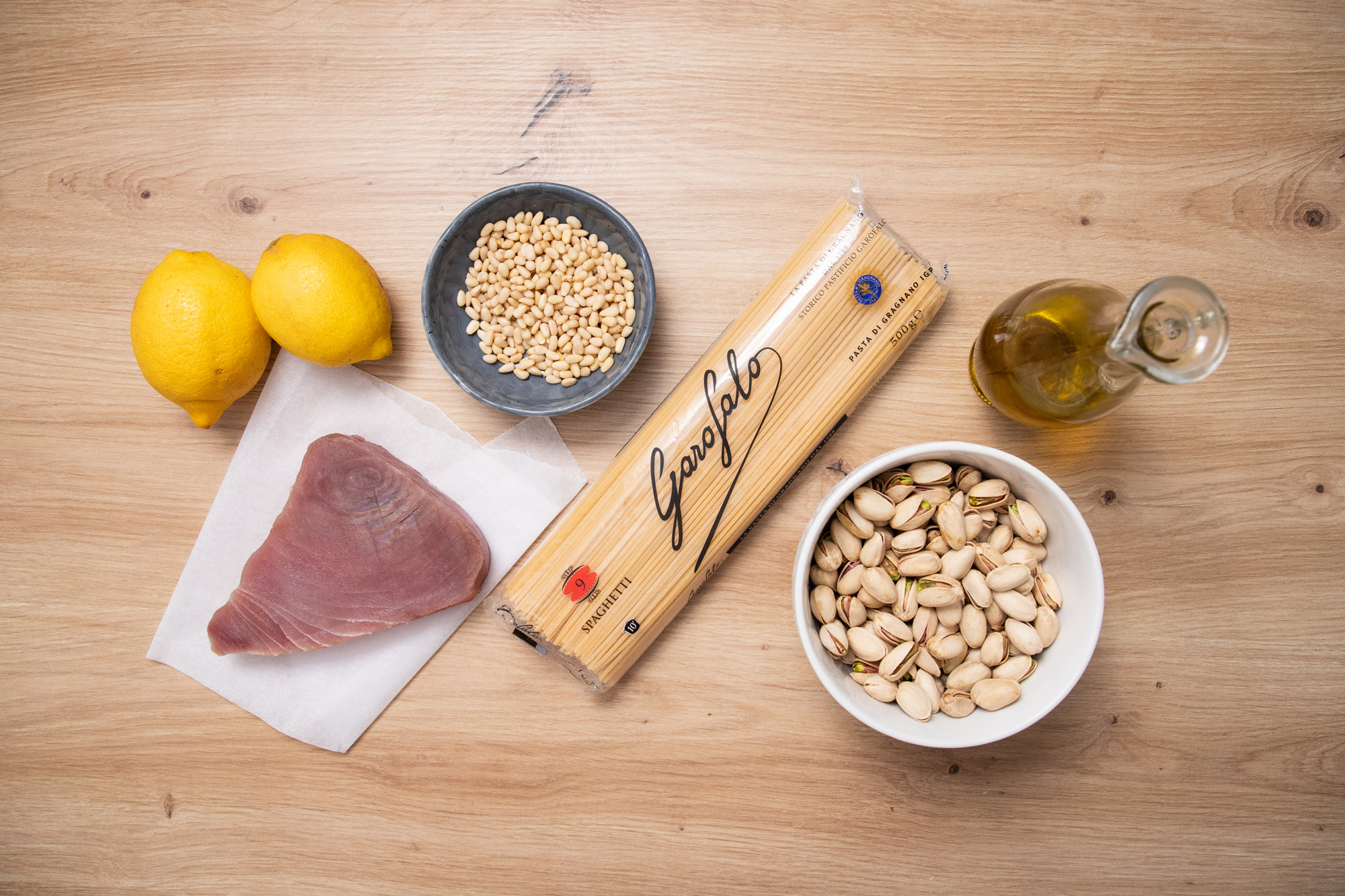 Spaghetti-al-pistacchio-y-tartar-de-atún-ingredientes