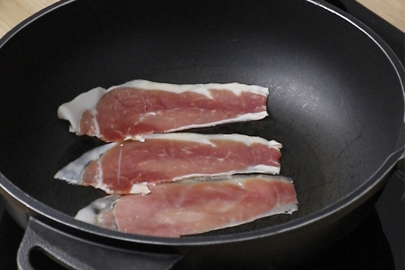pasta con crema de puerros - jamón