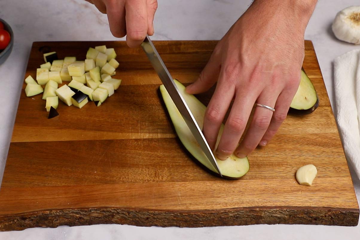 Paso 1 Pasta Elicoidali con berenjena