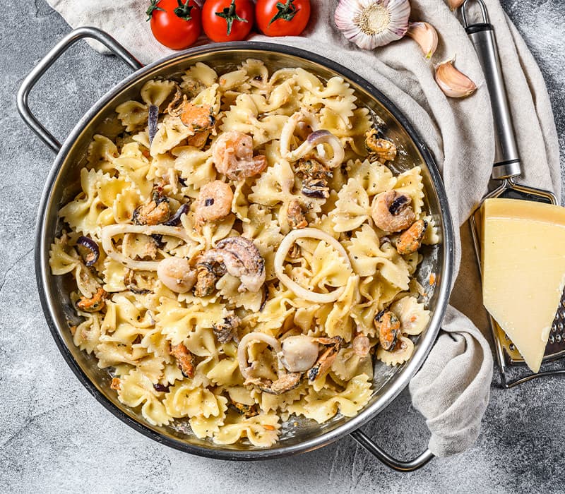 Pasta Garofalo - Farfalle con pulpo, mejillones y gambas