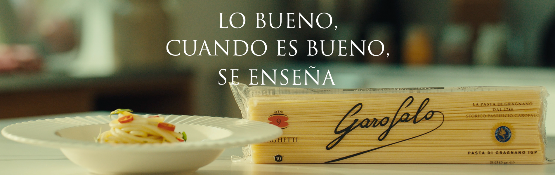 «Lo bueno, cuando es bueno, se enseña»: la nueva campaña de Garofalo