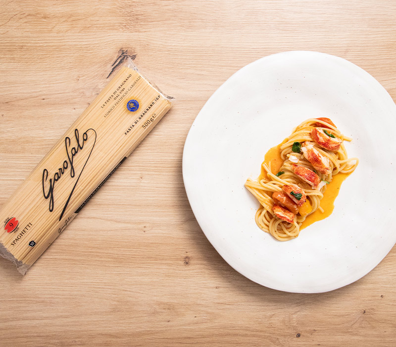 Pasta Garofalo - Spaghetti con bogavante y tomates cherry: un plato elegante y lleno de sabor