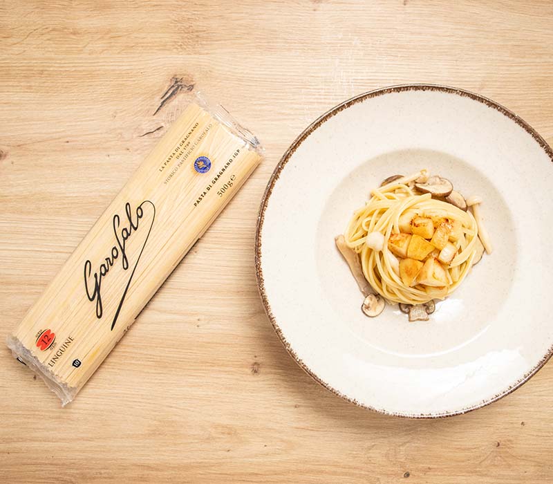 Pasta Garofalo - Linguine con aceite de trufa, setas y pera: un plato aromático y elegante