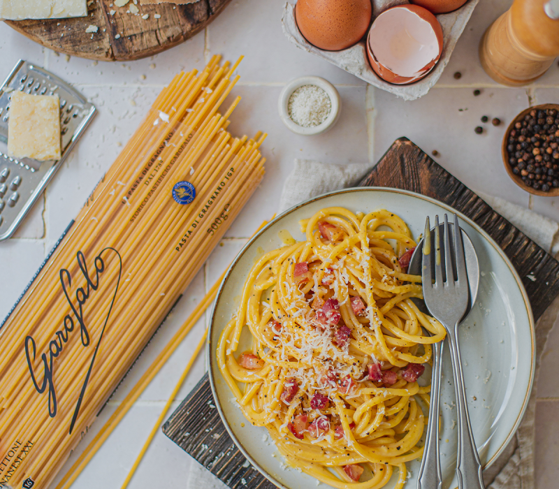 Pasta Garofalo - Spaghettone à la carbonara onctueuse et pancetta