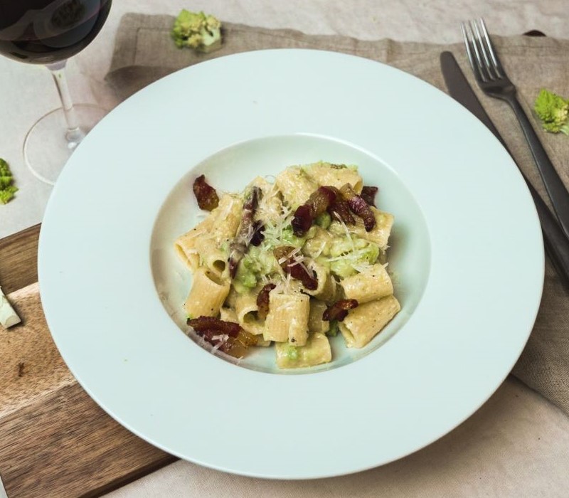 Pasta Garofalo - Mezze Maniche med romanesco-broccoli och guanciale