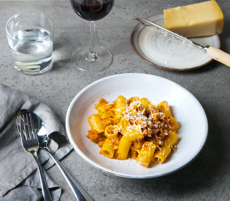 Pasta Garofalo - Mezze Maniche med salsiccia, tomat och fänkål