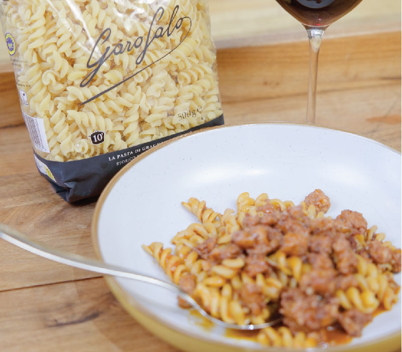 Pasta Garofalo - Garofalo Fusilli with Sausage Ragù & Red Wine